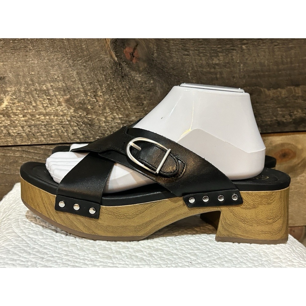 Clarks Women's Sivanne Walk Sandal Size 10 Black Leather